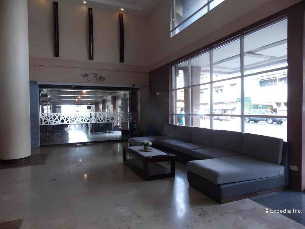 Mo2 Westown Hotel San Juan Bacolod Exterior photo